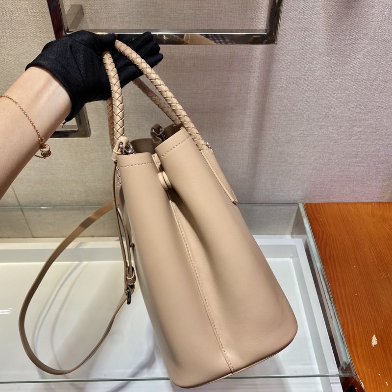 Pra*a top handle bags